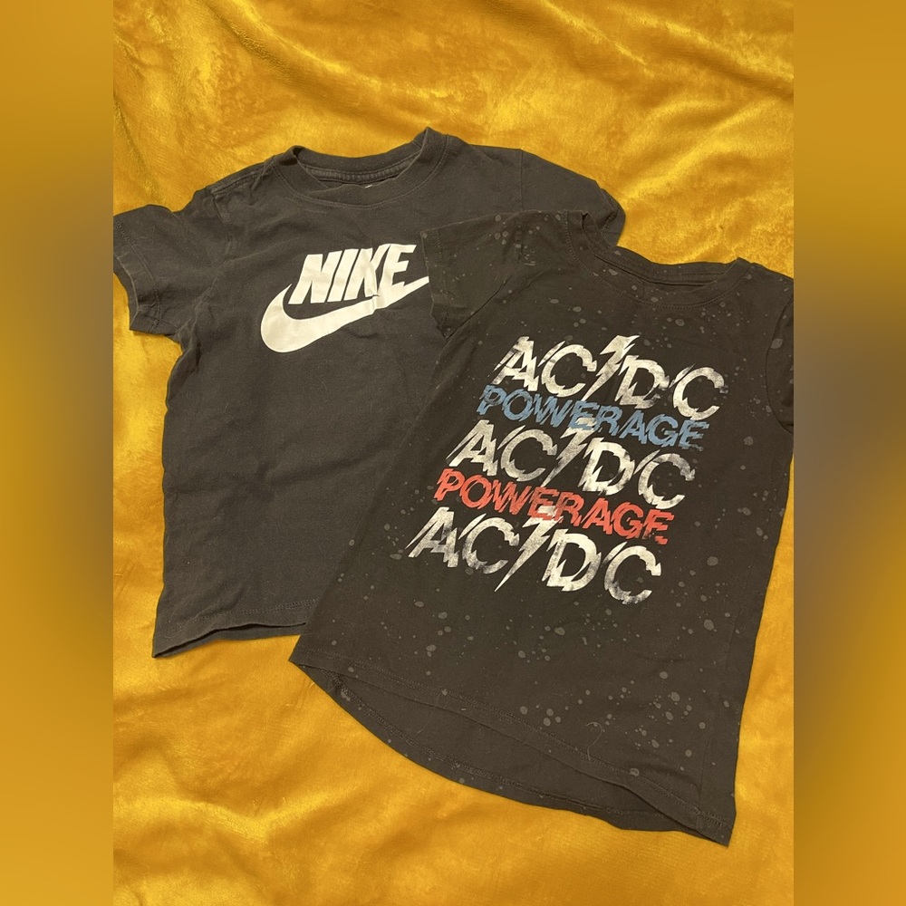two T-shirts set